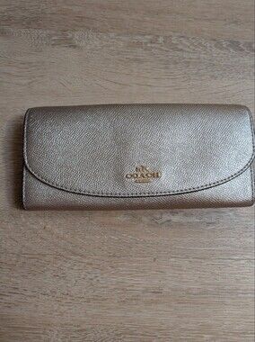 Vintage Coach Metallic Champagne Gold Leather Continental Flat Flap Wallet